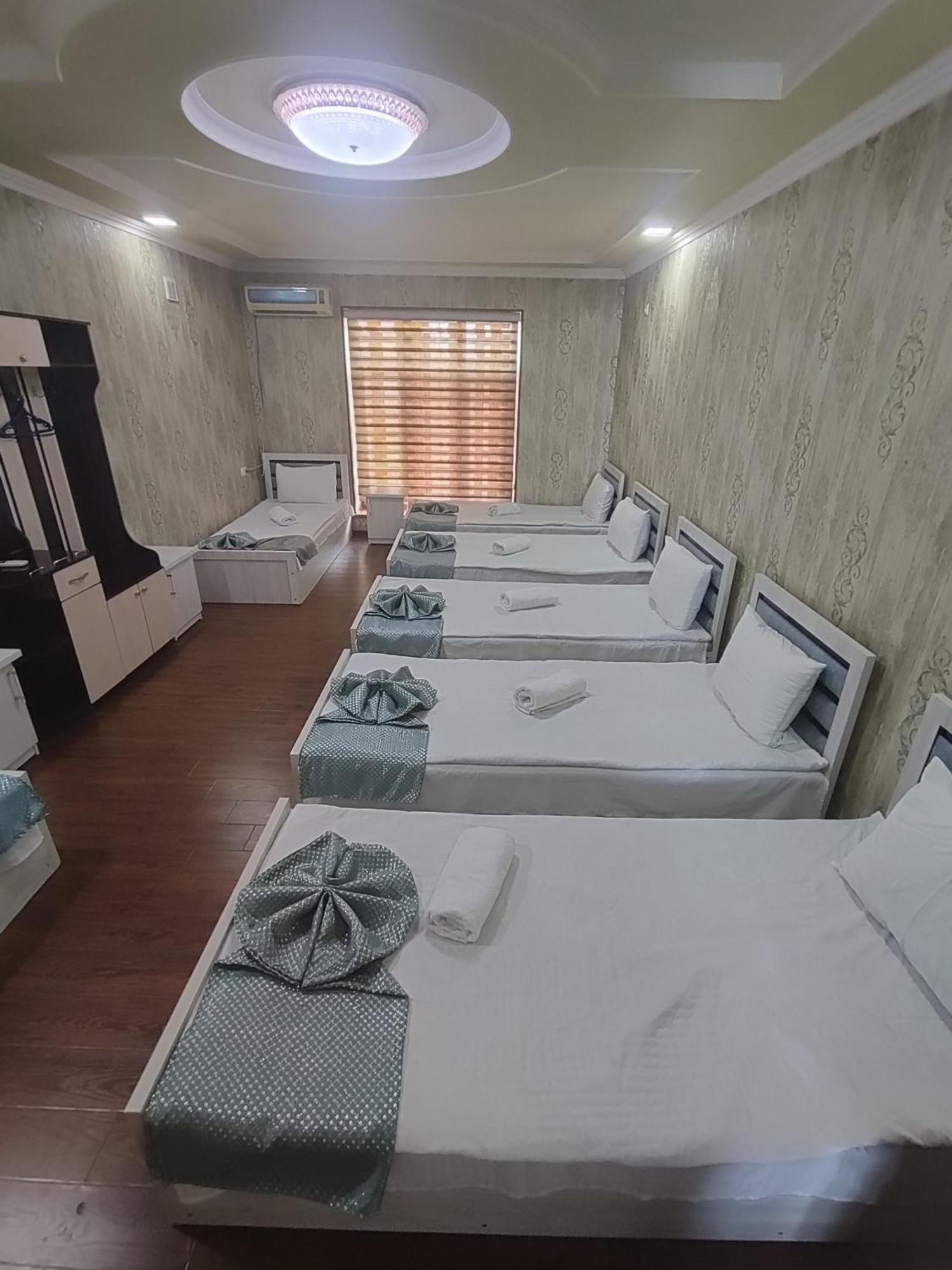 Hostelfayz Kokand Buitenkant foto