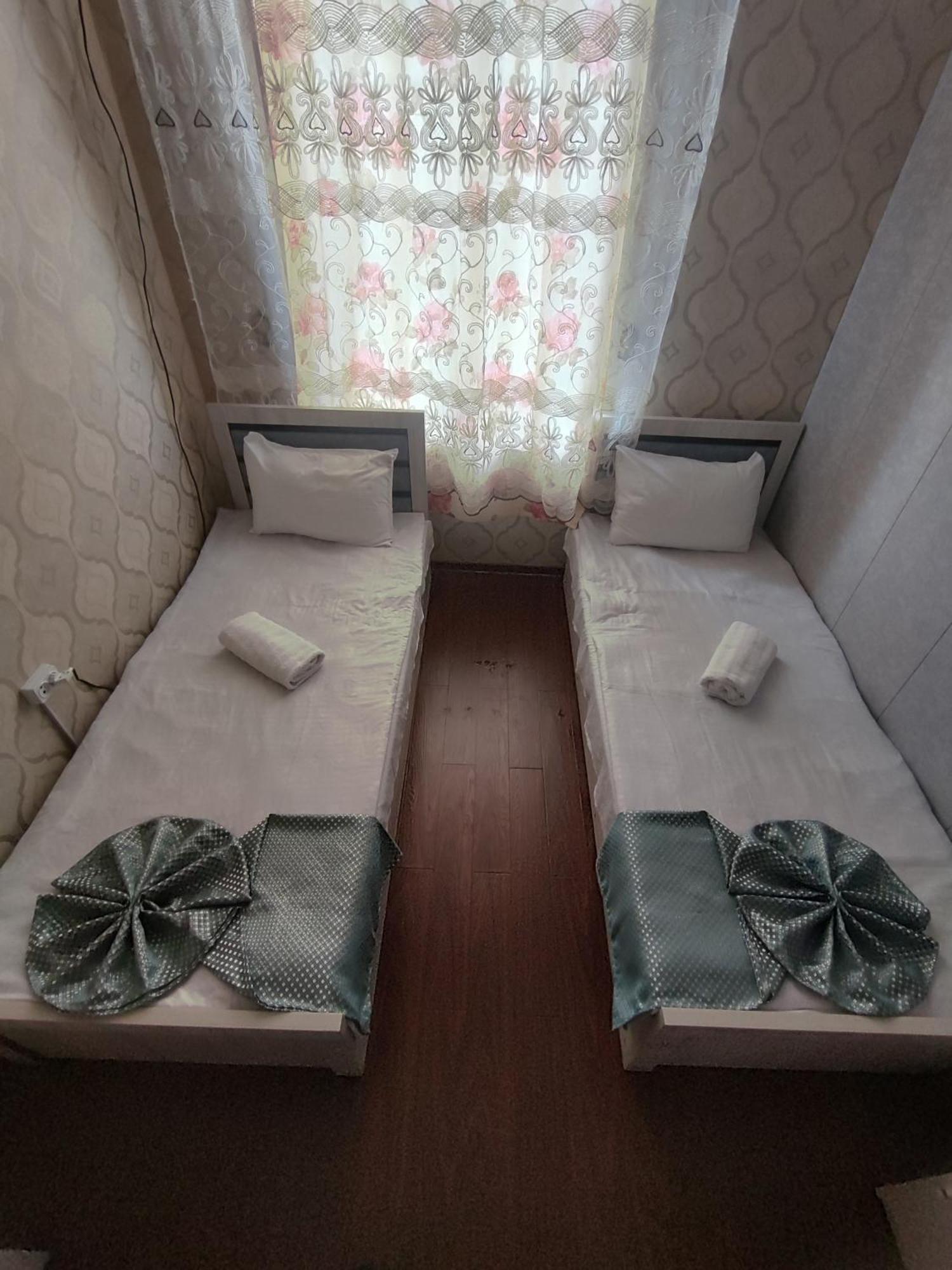 Hostelfayz Kokand Buitenkant foto